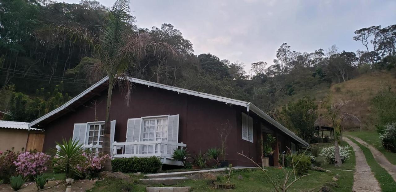 Casa Grande Da Montanha - Sitio Pasangas Villa Santo Antonio do Pinhal Ngoại thất bức ảnh