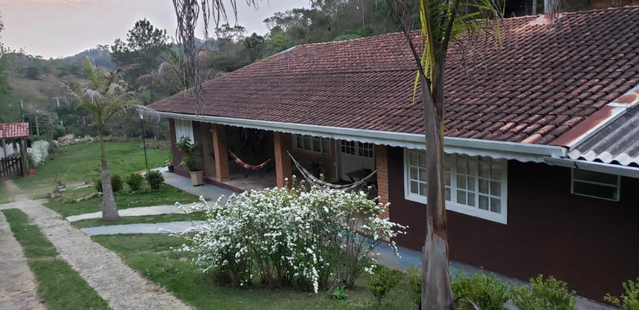 Casa Grande Da Montanha - Sitio Pasangas Villa Santo Antonio do Pinhal Ngoại thất bức ảnh